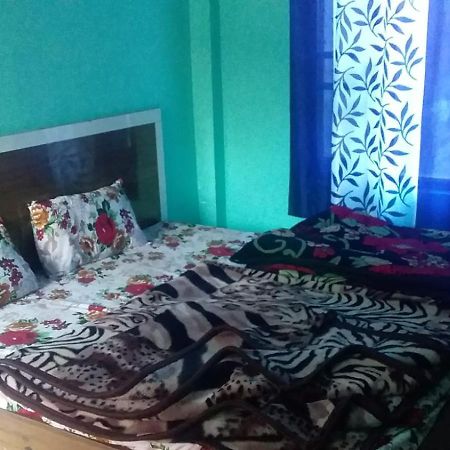 Spot On Sharma'S Kitchen & Home Stay Bajaura 외부 사진