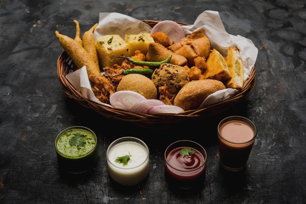 Spot On Sharma'S Kitchen & Home Stay Bajaura 외부 사진